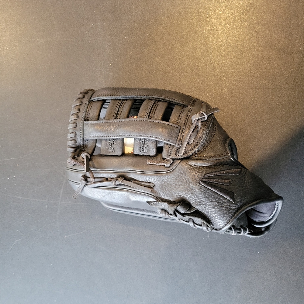 Men's Black Leather Baseball Glove